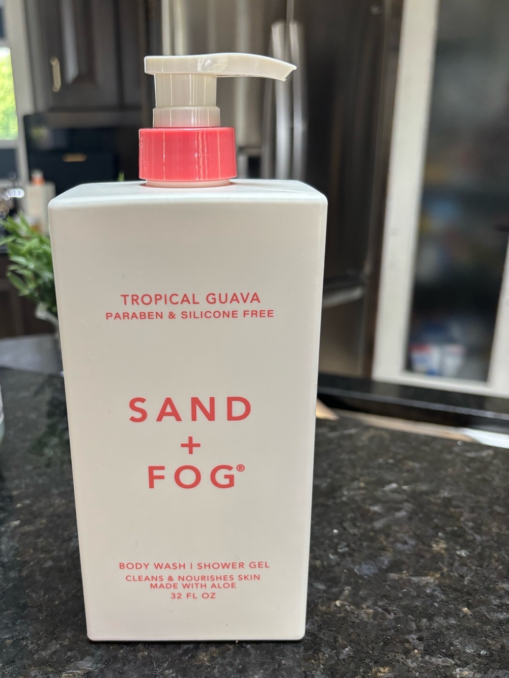 Sand + Fog Tropical Guava Body Wash